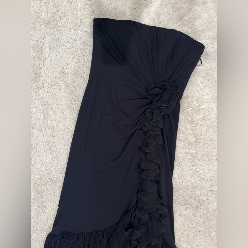 NEW Tadashi Shoji Pleated Strapless Ruffle LEITH RUFFLE Black BOS24386L gown L - Picture 6 of 13